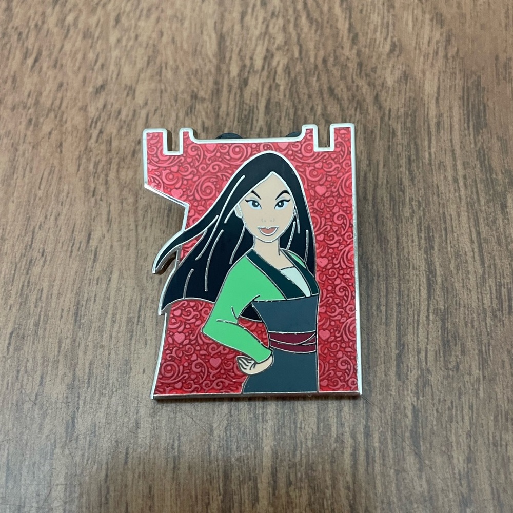Disney pins ✨  3/$15